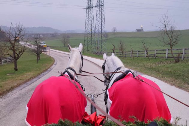 Foto- S tradicijo v napredno podeželje.jpg