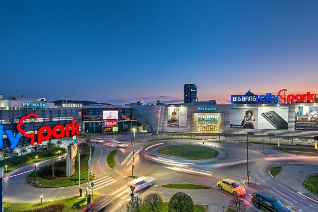Citypark je največje nakupovalno središče v Sloveniji (foto Robert Krumpak).jpg