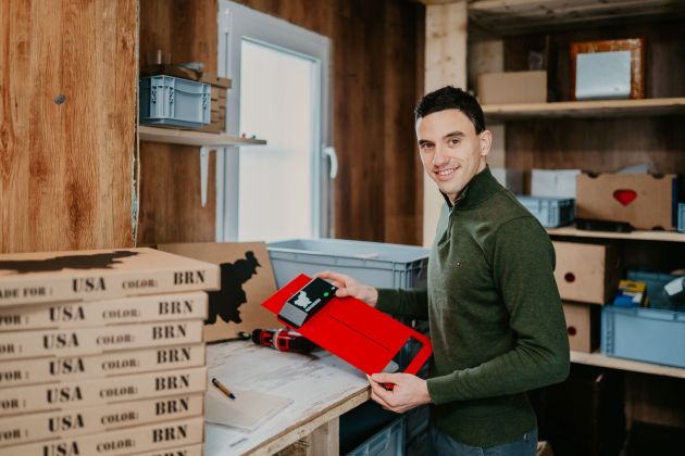 Idejni vodja in izumitelj revolucionarnih vrat za kokoši Jure Markič.jpg