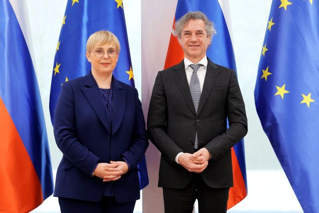 pirc musar golob vlada.jpg