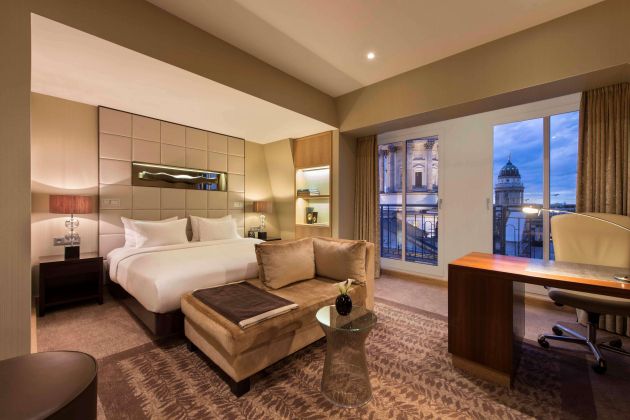 hilton berlin 2.JPEG