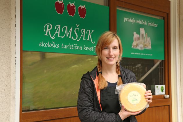 UV2-natalija ramsak-pl.JPG