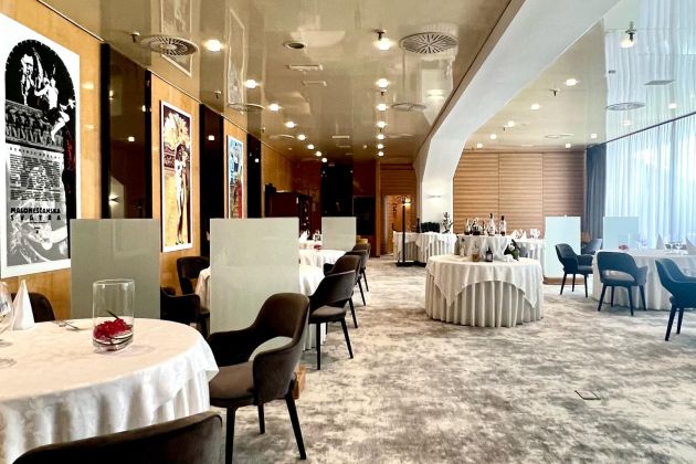 restavracija maxim.jpg