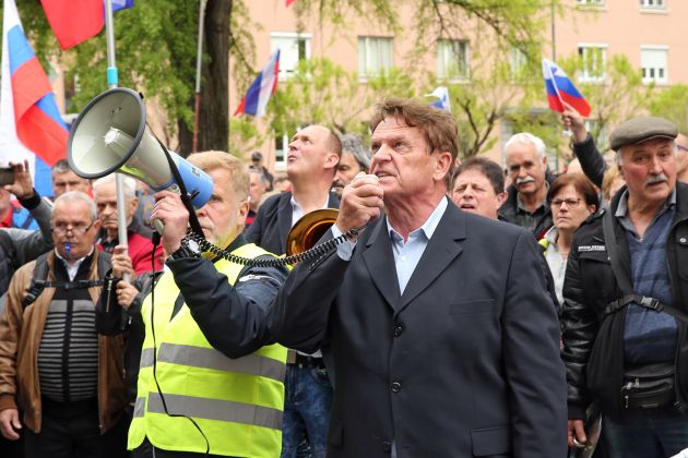 rupar pred palaco-pl.JPG