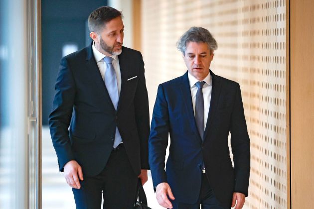 klemen bostjancic robert golob sta.jpg