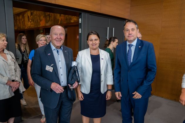 Vseslovensko srečanje - Slovenec Slovencu M24.jpg