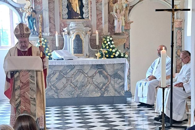 franc rode trebelno cerkev masa fb2.jpg