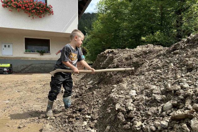 struge-f-matej kerze-3.jpg