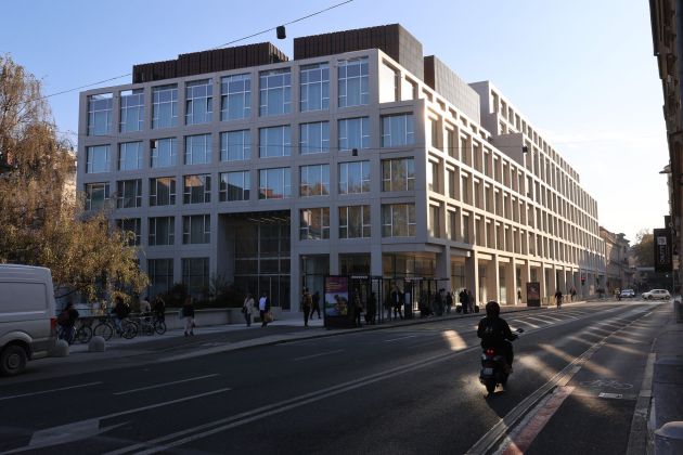 sumi ljubljana pl.jpg