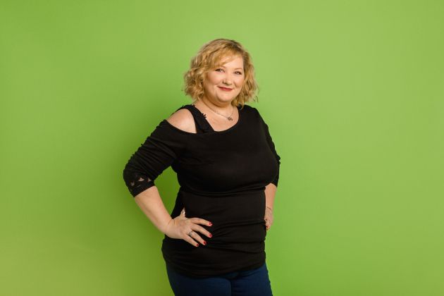 Njena cimra ji prav vsak dan popestrita življenje.