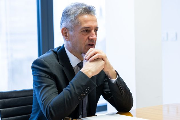 robert golob vlada.jpg