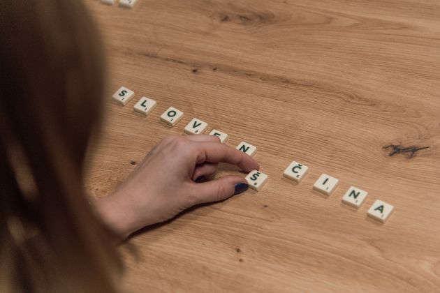 simbolična, scrabble, beseda, slovenščina, jezik, besedilo, slovnica, namizna-igra