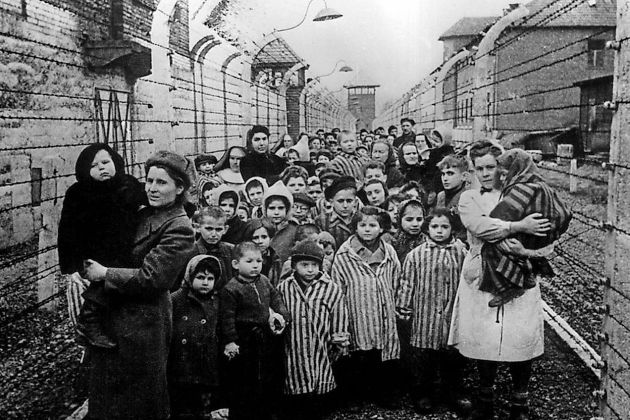 025-AUSCHWITZ.jpg