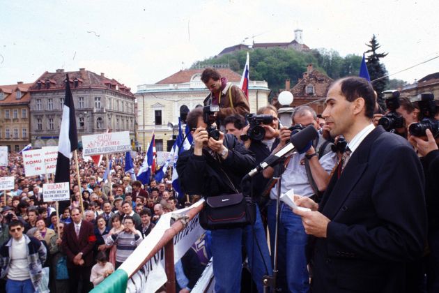 jansa 1994 protest depala vas bobo.jpg
