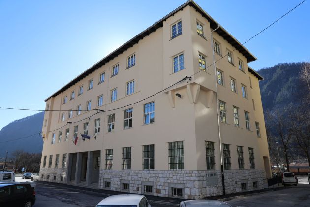 sodna stavba sodisce jesenice pl.jpg