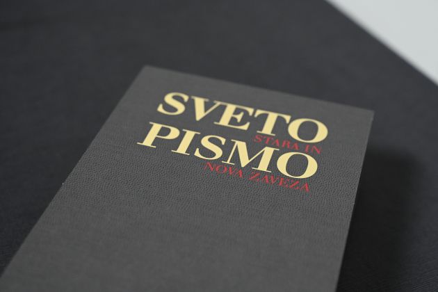 sveto pismo.jpg