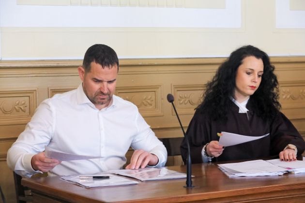 snezic pecek stramsak ap vecer.jpg