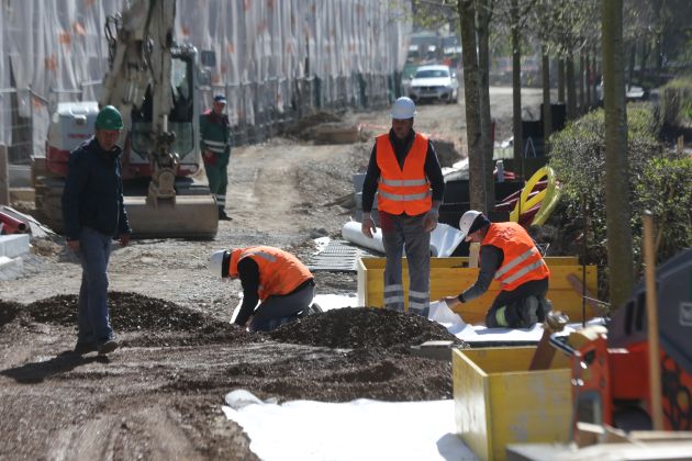 delavci gradbisce pl.jpg