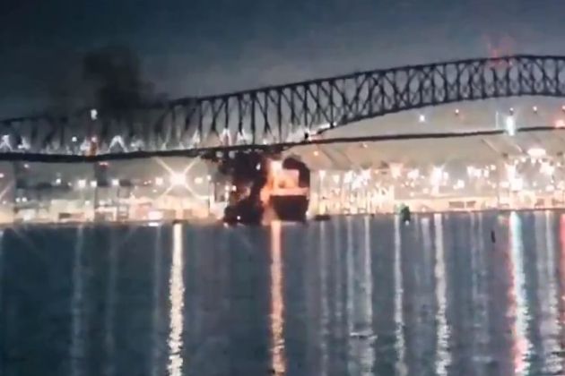 baltimore most ladja.jpg