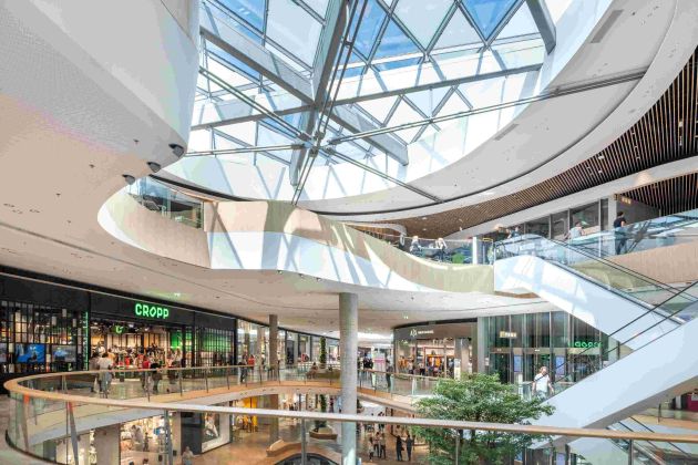 ALEJA, ena od SES-ovih nakupovalnih destinacij (foto ATP Pierer).jpg