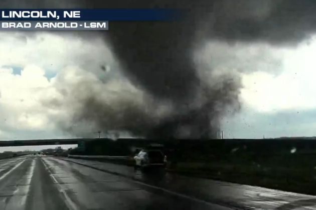 tornado lincoln.jpg