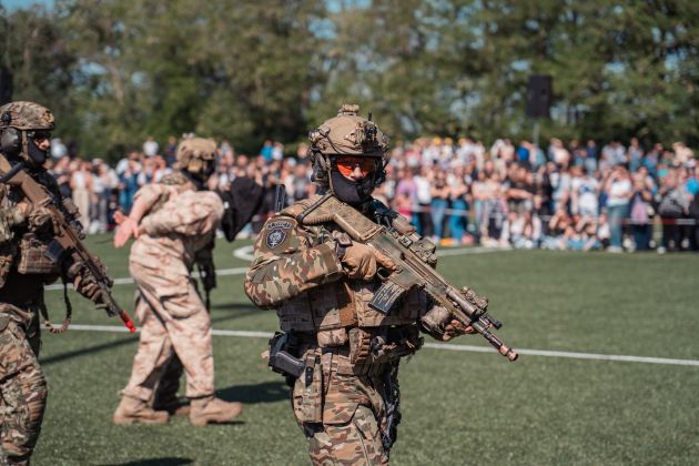 simbolična, vojska, vojaki