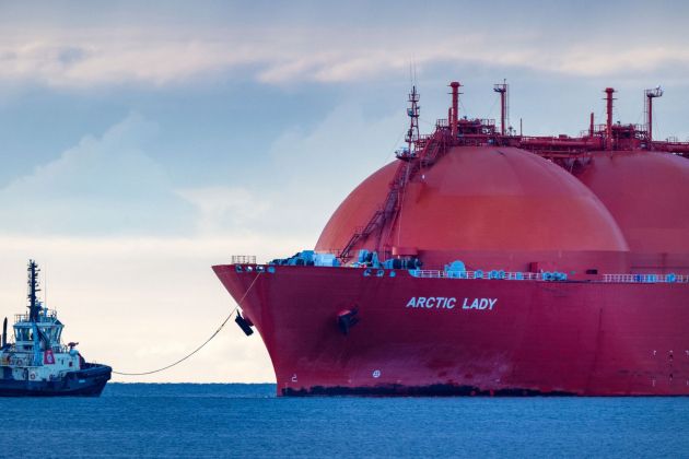 arctic lady arktika ladja pf.jpg