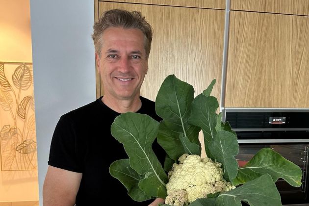 robert golob cvetaca insta.jpg