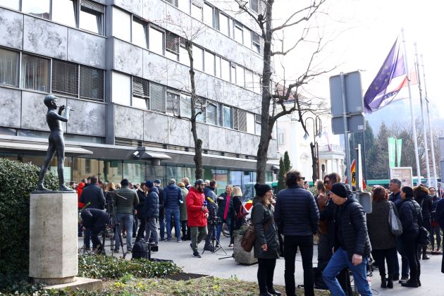 rtv slovenija protest bobo.JPG