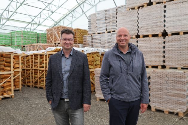 UV-Dejan Cverlin jure zidar-pl.JPG