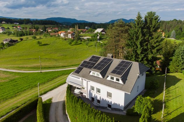 geni, gen-i, gen-i-sonce, solarni-paneli, sončna-energija, sončna-elektrarna, elektrika