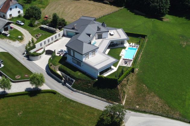 vila frantar zabret.jpg