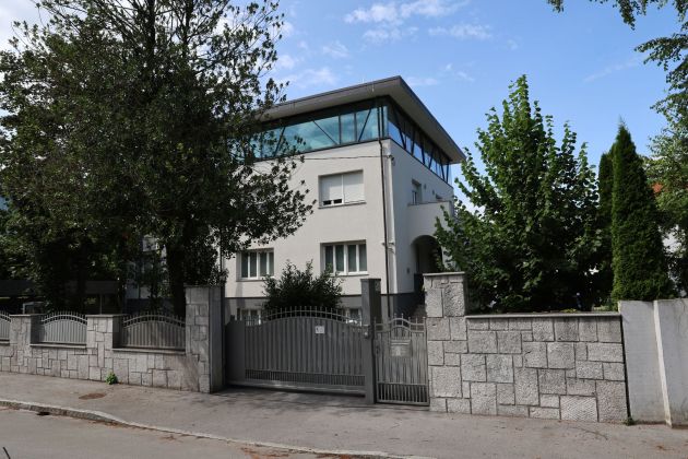 trstenjakova 2 sds-pl013_1.JPG