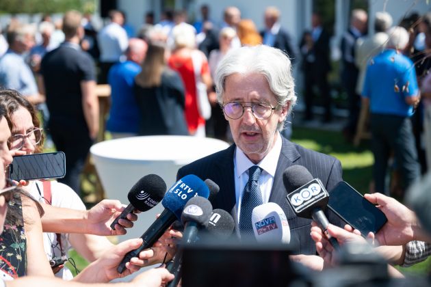 bostjan sefic vlada.jpg