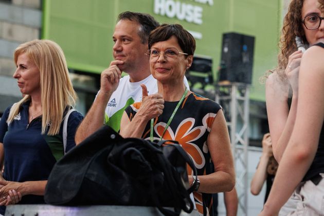 marta kos arcon pariz sta.jpg