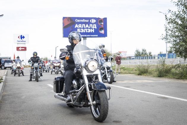 natasa pirc musar motor ulan bator mongolija.JPG