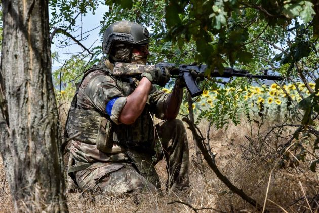 ukrajinski vojak pf.jpg