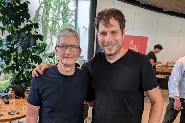 tim cook jaka hudoklin.jpg
