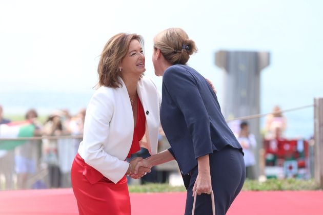 tanja fajon alenka fratusek.jpg