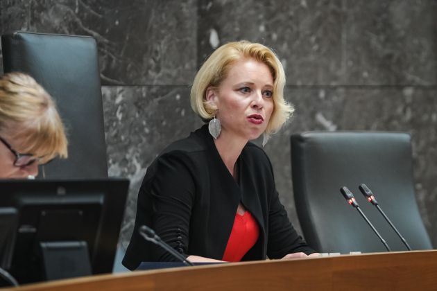 Urška Klakočar Zupančič