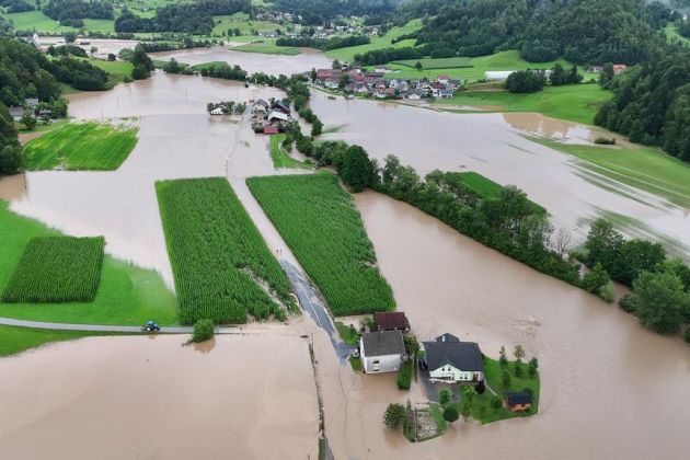 poplave dolenja vas.jpg