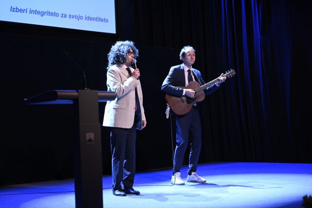 1727899568-dsc0055-01-1727899502876 (1).jpg