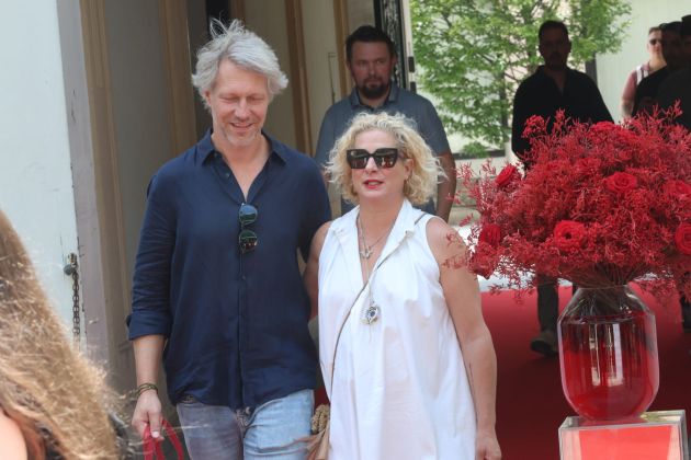 urban stojan ana ros pl.jpg