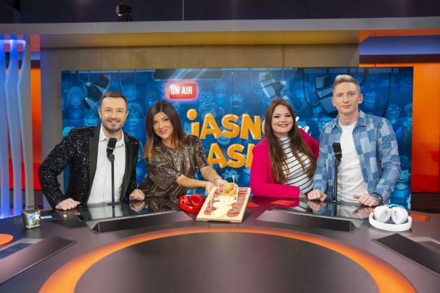 Gostje desete oddaje so bili vedeževalec Blaž, Eva Šolinc in Blaž Gec.