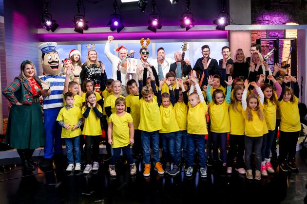 Otroci iz OŠ Besnica, Rok Piletič z Mojstri, Aktualovci in Aktualko.