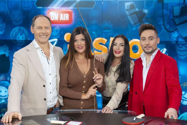 Jasna in njeni gostje so bili res razigrani.