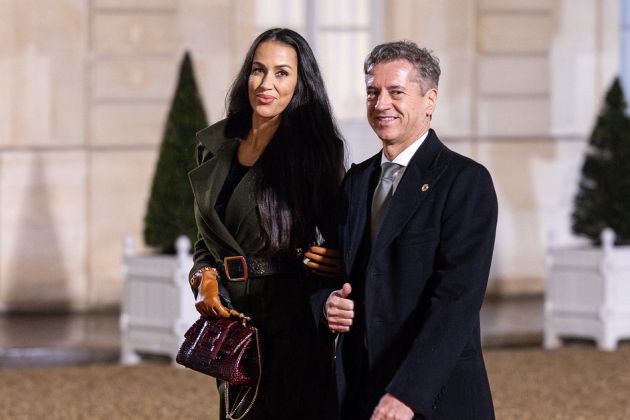 pariz notre dame golob gaber.jpg