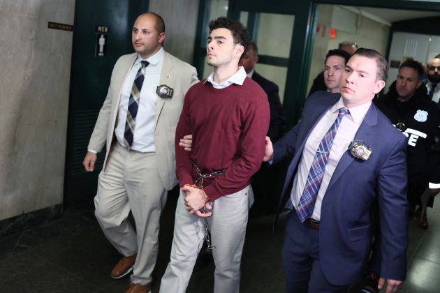 luigi mangione pf.jpg