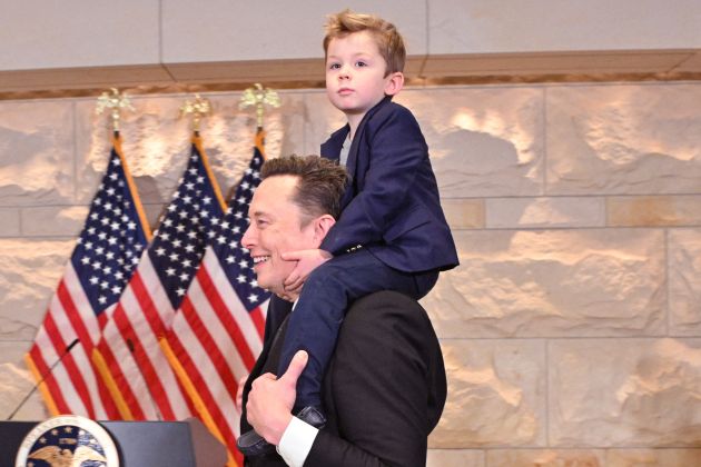 UV Musk profimedia-0943373560.jpg