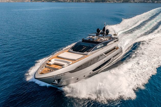 no stress 888 riva 100 corsaro.jpg